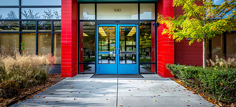 Roll Up Storefront Doors in Markham, ON