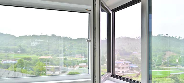 Large Triple Pane Windows in Markham, ON