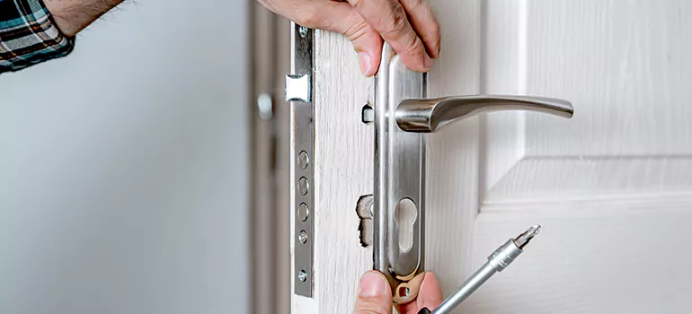 Front Door Knob Repair in Markham, ON